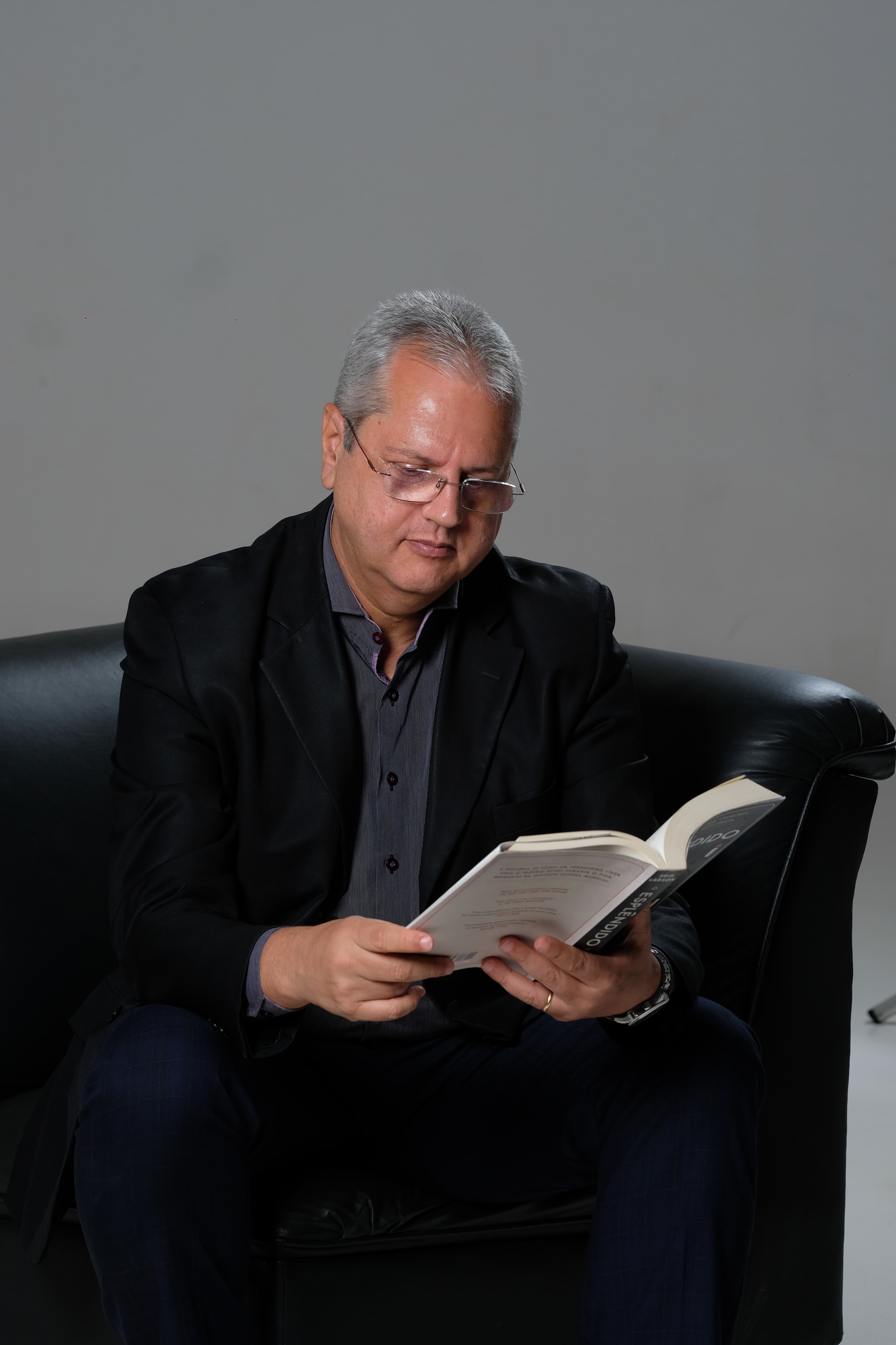 Prof. Wesley Bohry